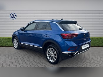 Used Volkswagen T-Roc 2024 for sale - 78992405: Photo