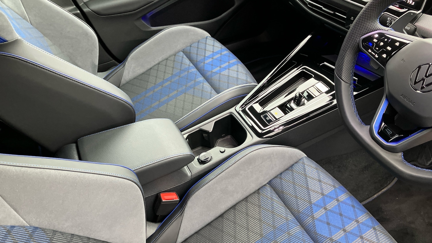 Used Volkswagen Golf 2025 for sale - 77022738: Photo 14