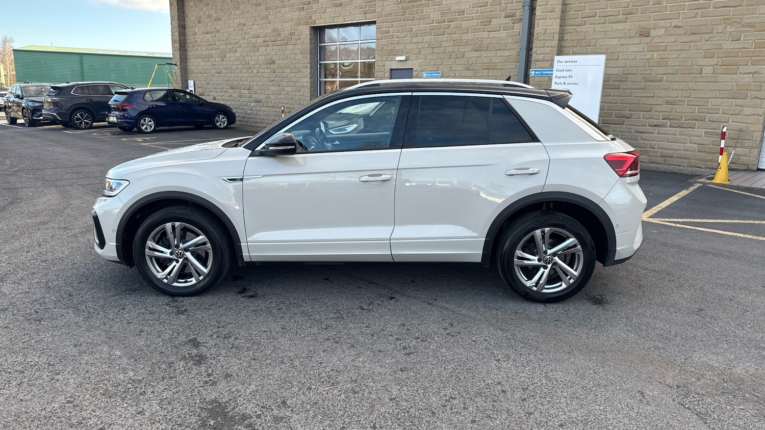 Used Volkswagen T-Roc 2023 for sale - 77973177: Photo 26