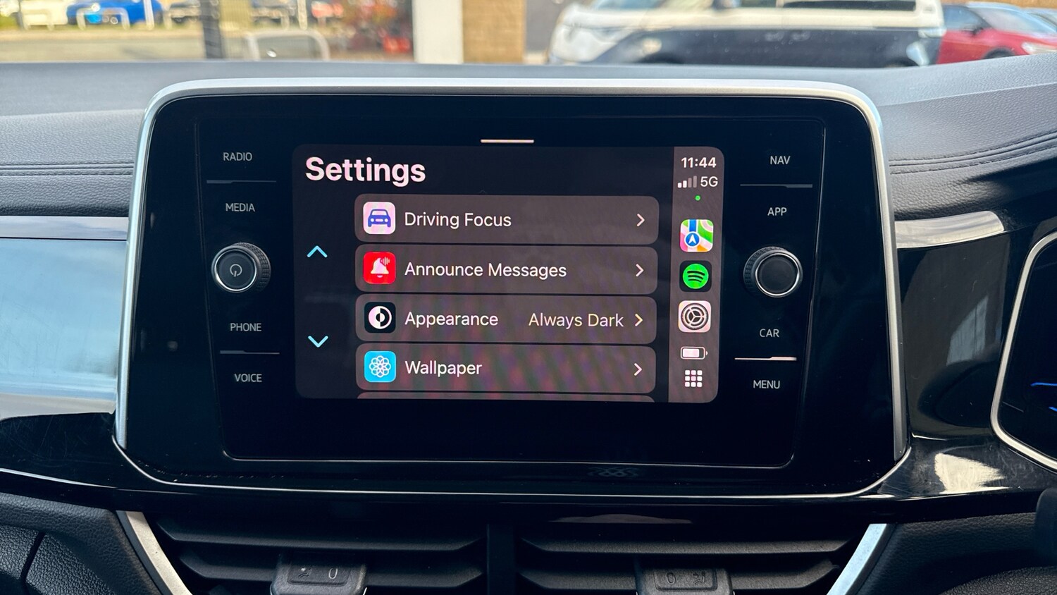 Used Volkswagen T-Roc 2023 for sale - 77973177: Photo 43