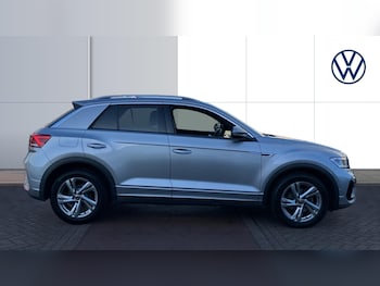 Used Volkswagen T-Roc 2022 for sale - 76766792: Photo