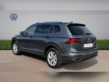Used Volkswagen Tiguan Allspace 2023 for sale - 78410457: Photo