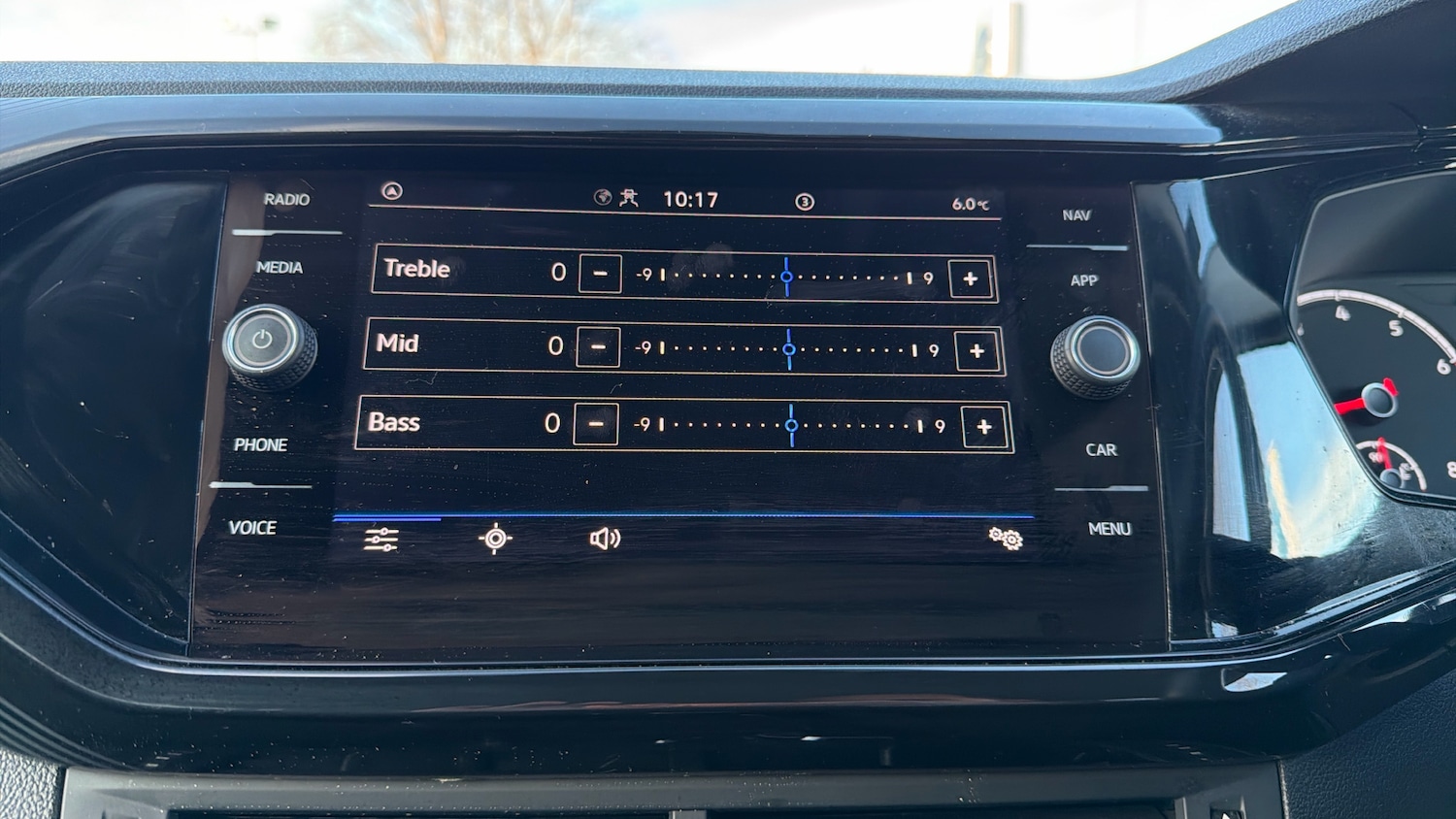 Used Volkswagen T-Cross 2022 for sale - 77323819: Photo 35