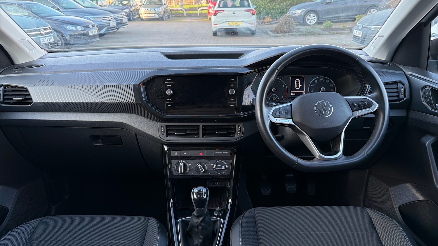 Used Volkswagen T-Cross 2022 for sale - 77323819: Photo 9