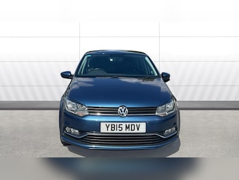 Used Volkswagen Polo 2015 for sale - 78421690: Photo