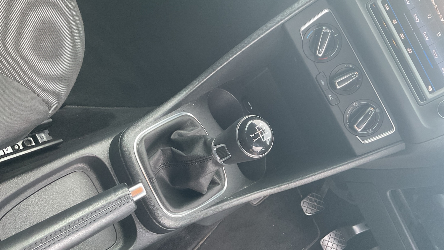 Used Volkswagen Polo 2017 for sale - 77270717: Photo 13