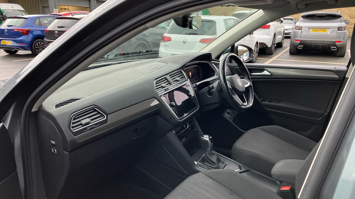 Used Volkswagen Tiguan Allspace 2022 for sale - 76639608: Photo 2