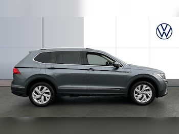 Used Volkswagen Tiguan Allspace 2022 for sale - 76639608: Photo