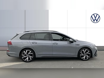 Used Volkswagen Golf 2022 for sale - 76274388: Photo