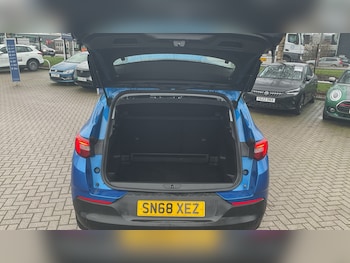 Used Vauxhall Grandland X 2018 for sale - 77567332: Photo