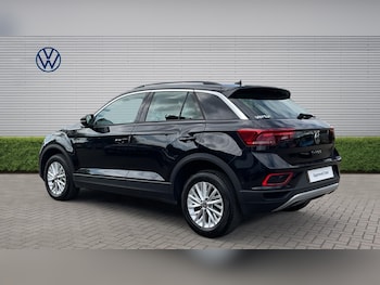 Used Volkswagen T-Roc 2023 for sale - 79408002: Photo