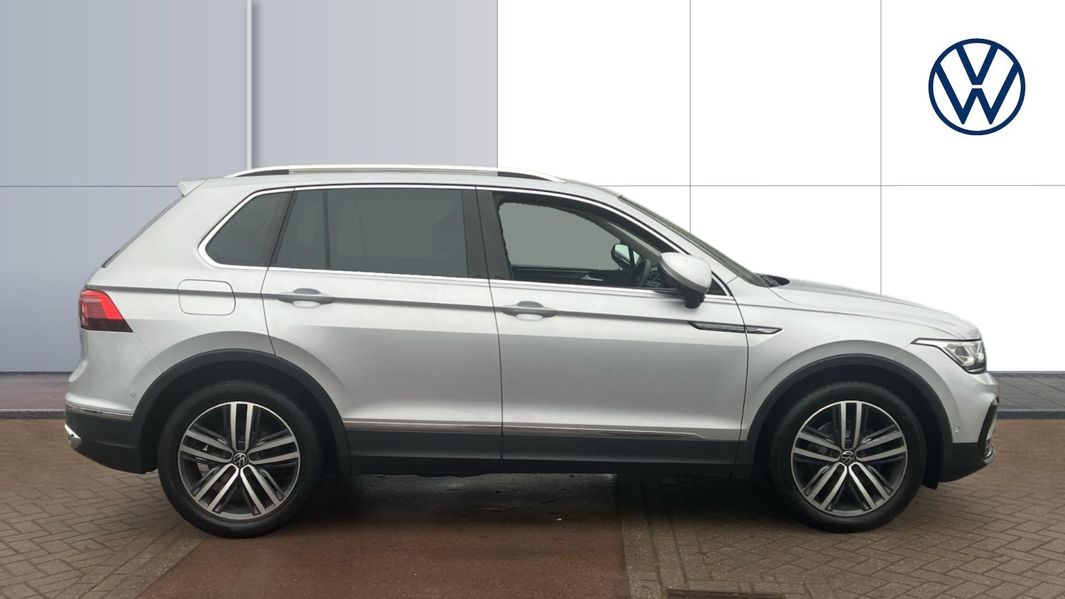 Used Volkswagen Tiguan 2021 for sale - 76779276: Photo 4