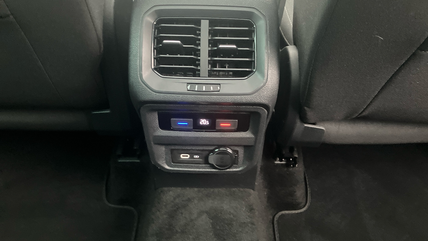 Used Volkswagen Tiguan 2021 for sale - 76779276: Photo 40