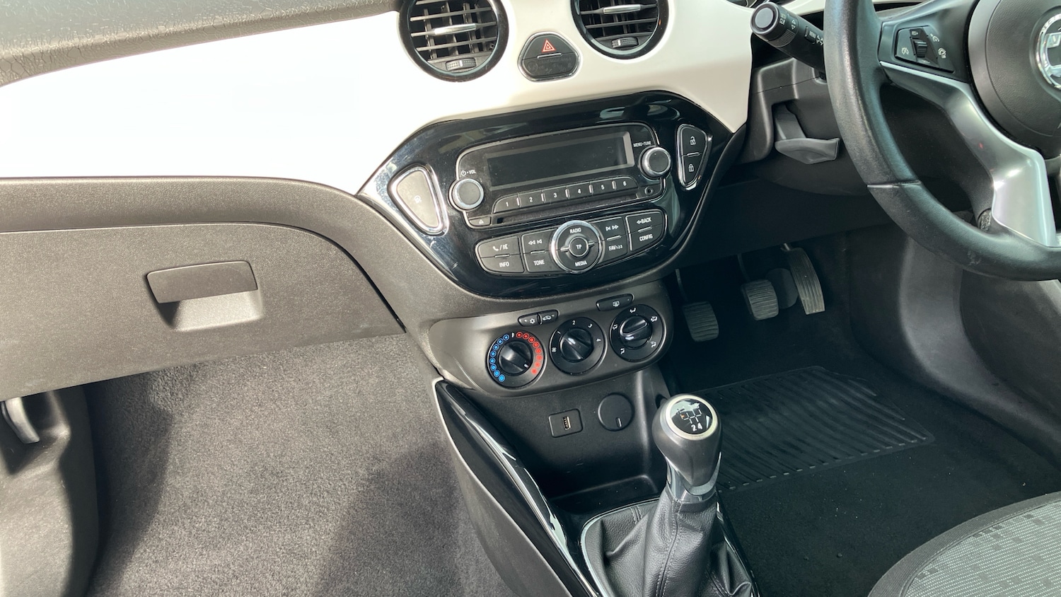 Used Vauxhall ADAM 2017 for sale - 76466006: Photo 14