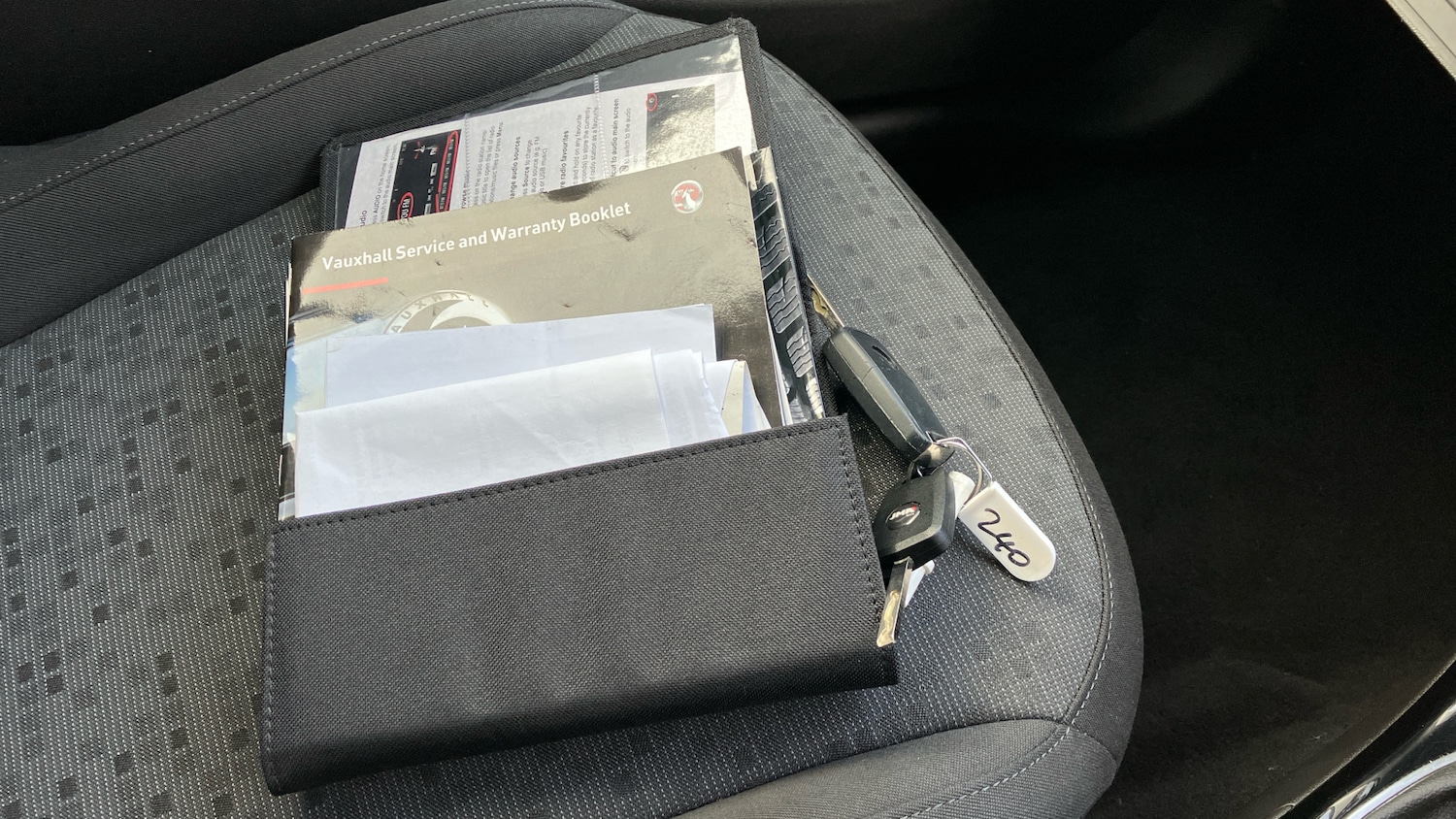 Used Vauxhall ADAM 2017 for sale - 76466006: Photo 19