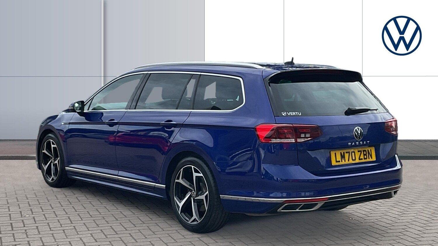 2020 Volkswagen Passat 1.5 TSI EVO R-Line 5dr DSG Petrol Estate Estate Petrol Au - Picture 3 of 24