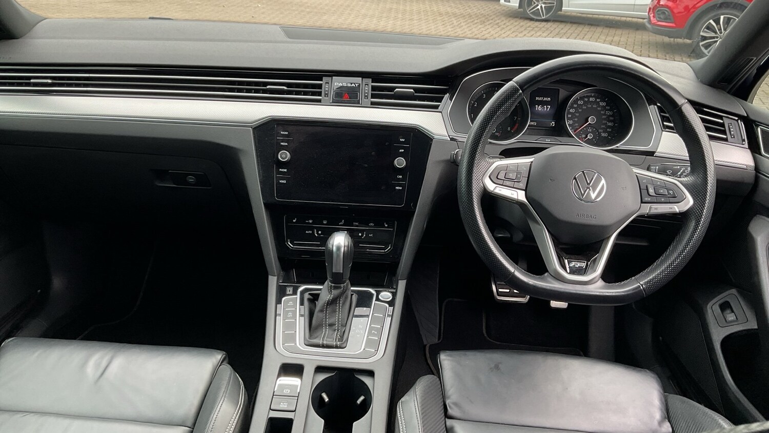 2020 Volkswagen Passat 1.5 TSI EVO R-Line 5dr DSG Petrol Estate Estate Petrol Au - Picture 9 of 24