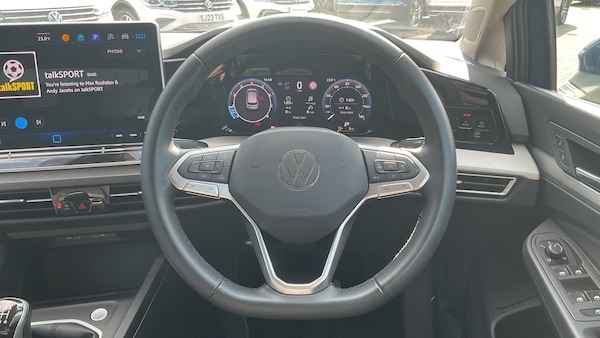 Used Volkswagen Golf 2024 for sale - 75555668: Photo 10