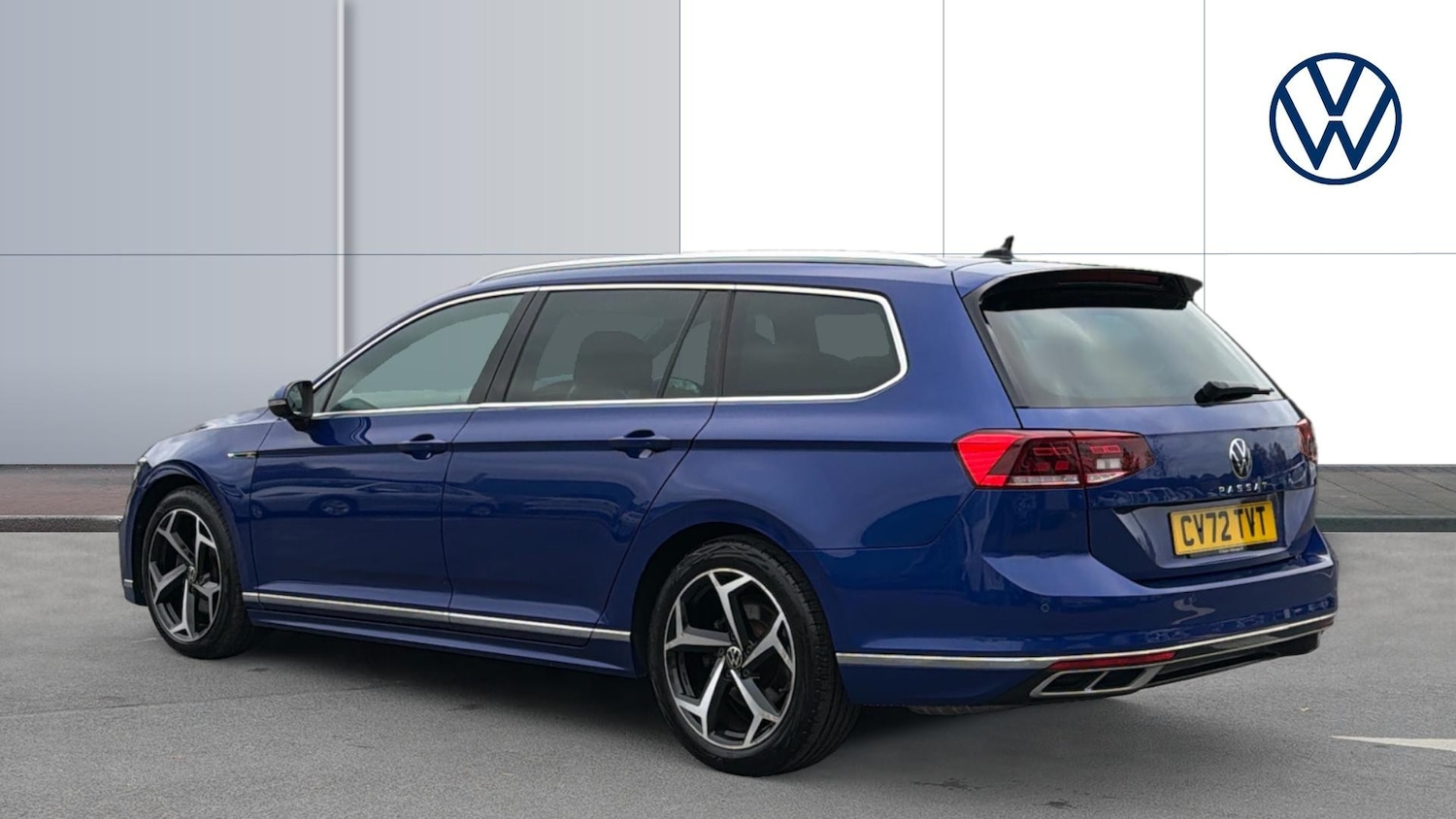 Used Volkswagen Passat 2022 for sale - 76330333: Photo 3