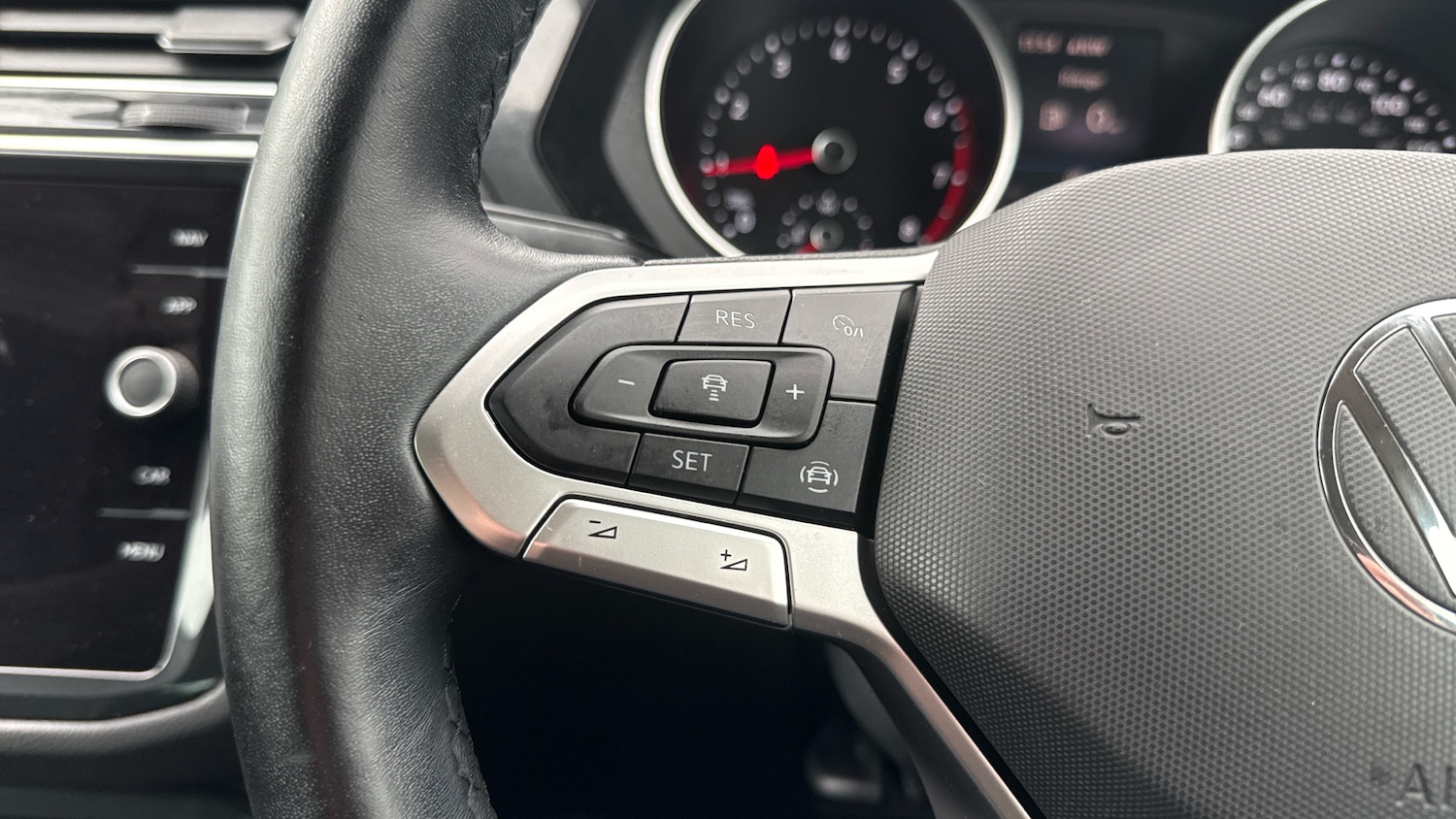 Used Volkswagen Tiguan 2022 for sale - 77988929: Photo 17