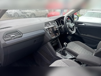 Used Volkswagen Tiguan 2022 for sale - 77988929: Photo