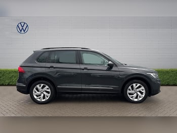 Used Volkswagen Tiguan 2022 for sale - 77988929: Photo