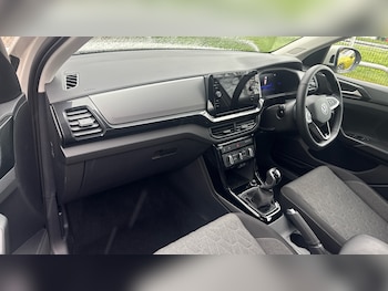 Used Volkswagen T-Cross 2025 for sale - 77652922: Photo