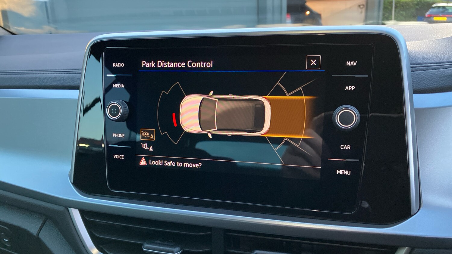 Used Volkswagen T-Roc 2025 for sale - 76762315: Photo 21