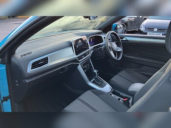 Used Volkswagen T-Roc 2025 for sale - 76762315: Photo