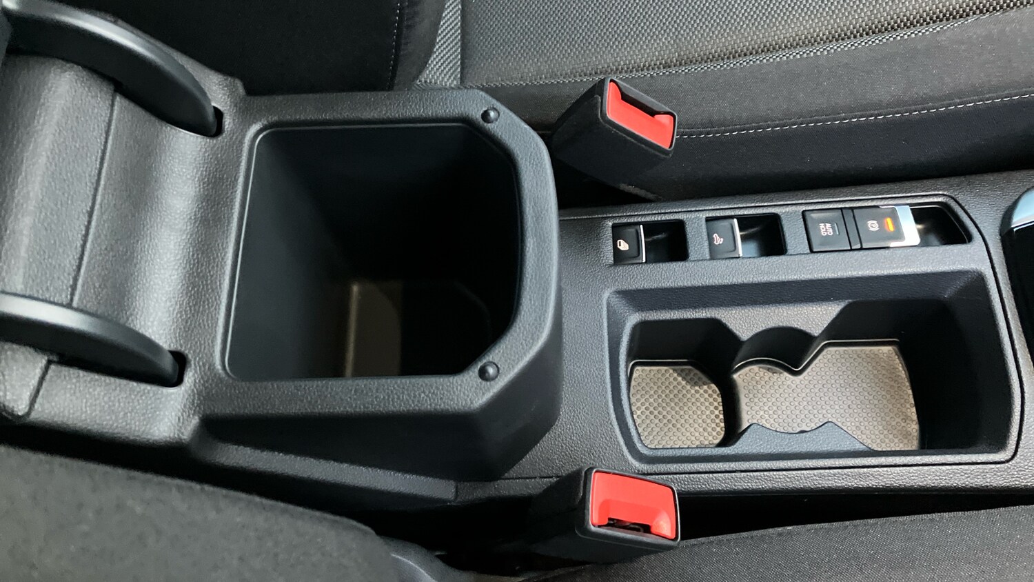 Used Volkswagen T-Roc 2025 for sale - 76762315: Photo 38