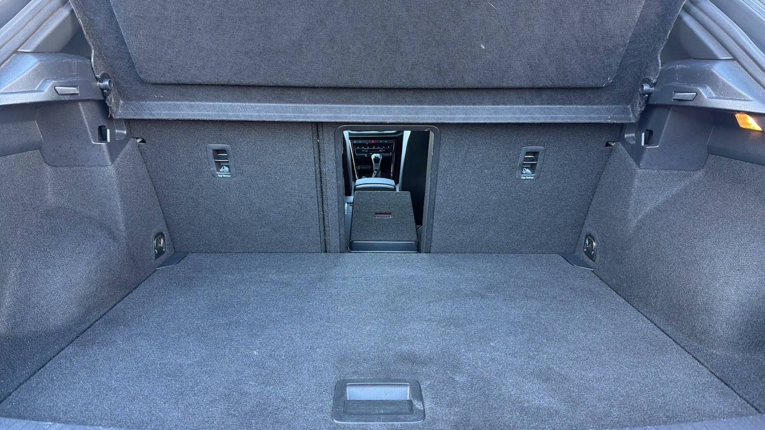 Used Volkswagen T-Roc 2022 for sale - 77138483: Photo 26