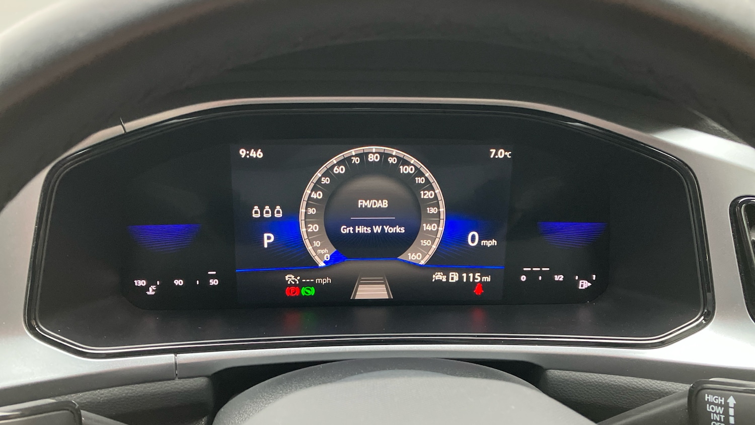 Used Volkswagen T-Roc 2022 for sale - 76557308: Photo 11