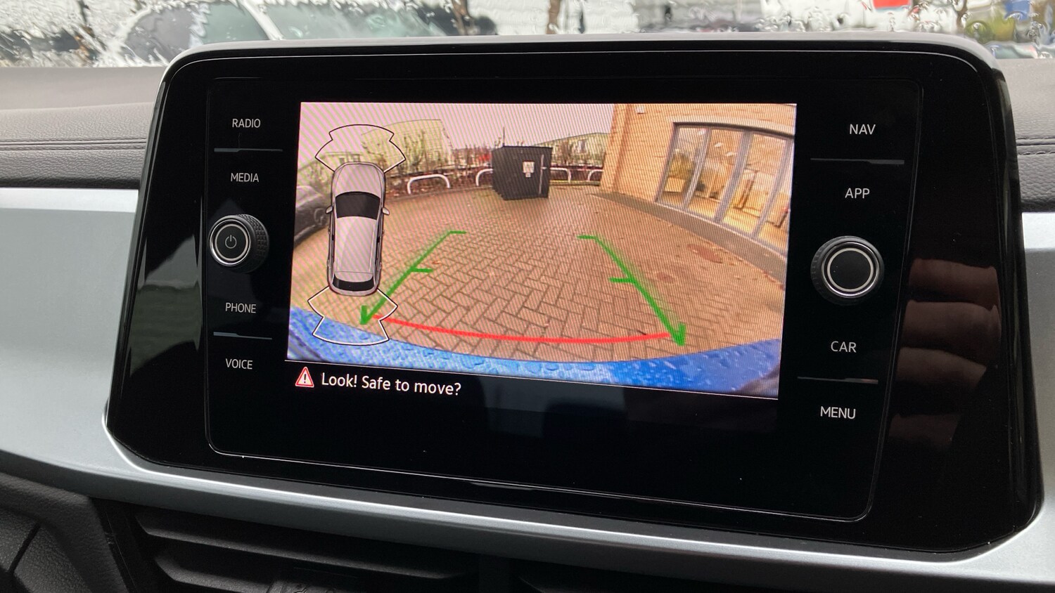 Used Volkswagen T-Roc 2022 for sale - 76557308: Photo 21