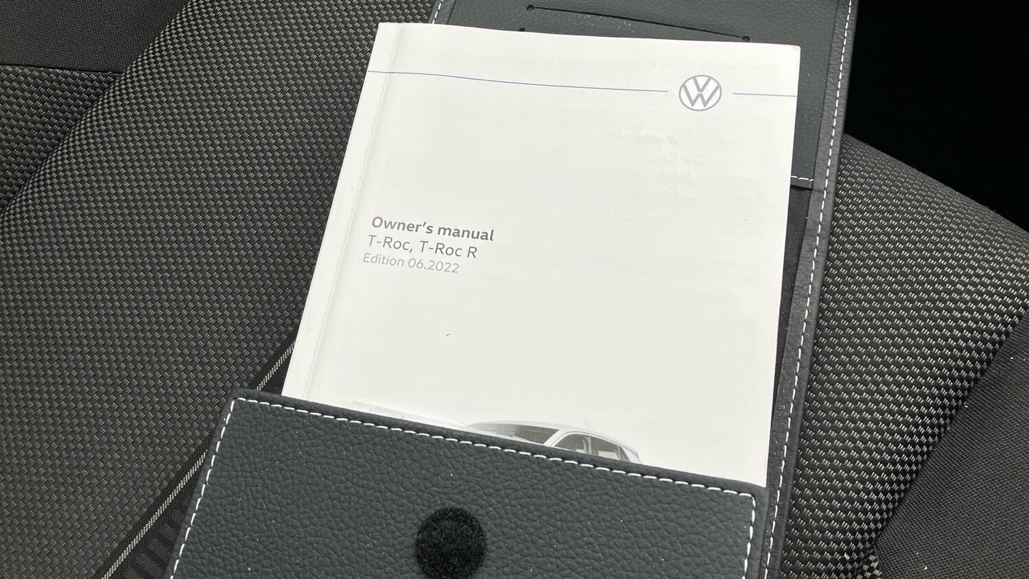 Used Volkswagen T-Roc 2022 for sale - 76557308: Photo 25