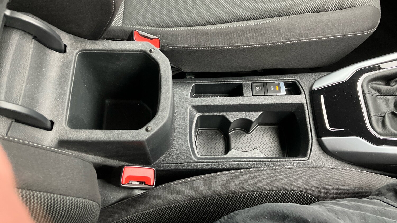 Used Volkswagen T-Roc 2022 for sale - 76557308: Photo 31