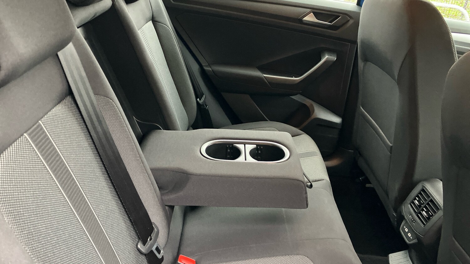 Used Volkswagen T-Roc 2022 for sale - 76557308: Photo 42