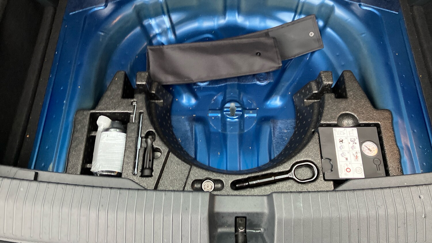 Used Volkswagen T-Roc 2022 for sale - 76557308: Photo 45