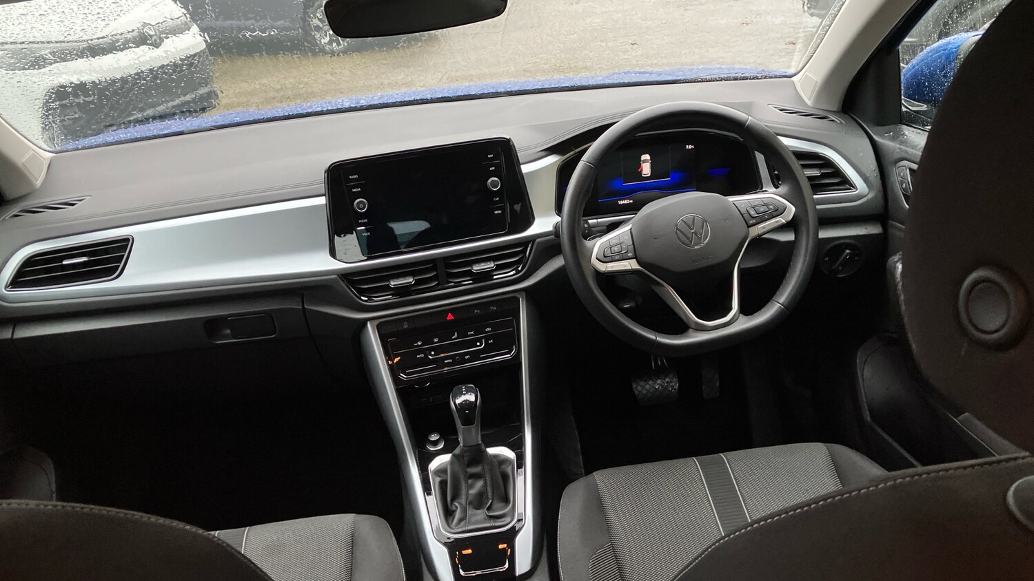 Used Volkswagen T-Roc 2022 for sale - 76557308: Photo 9