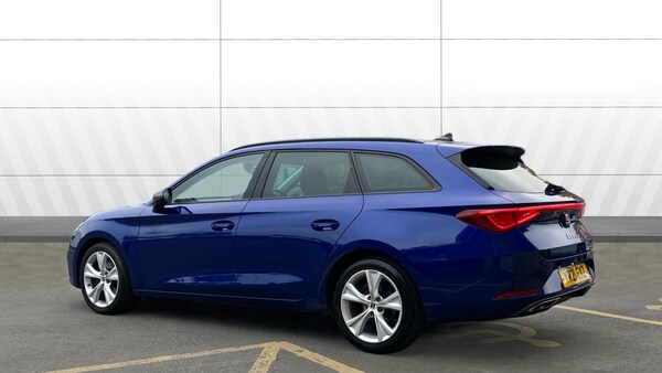 Used SEAT Leon 2021 for sale - 76196343: Photo 2