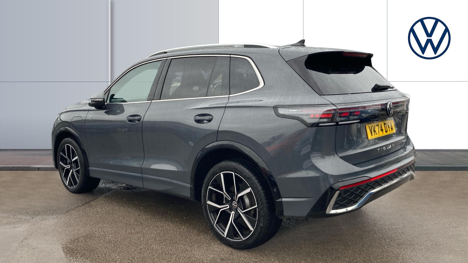 Used Volkswagen Tiguan 2024 for sale - 77516341: Photo 3