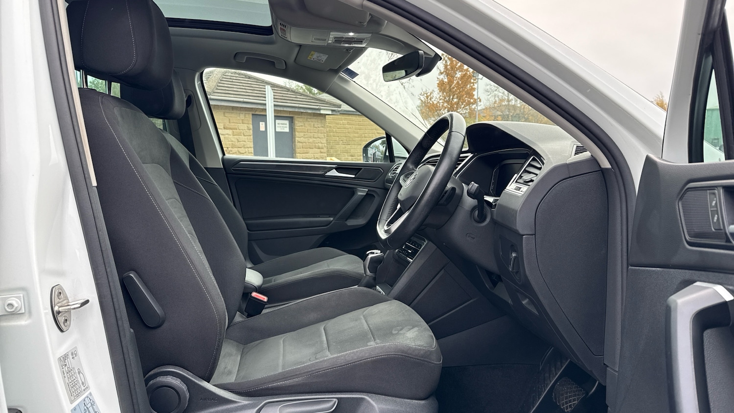 Used Volkswagen Tiguan 2021 for sale - 76343876: Photo 15