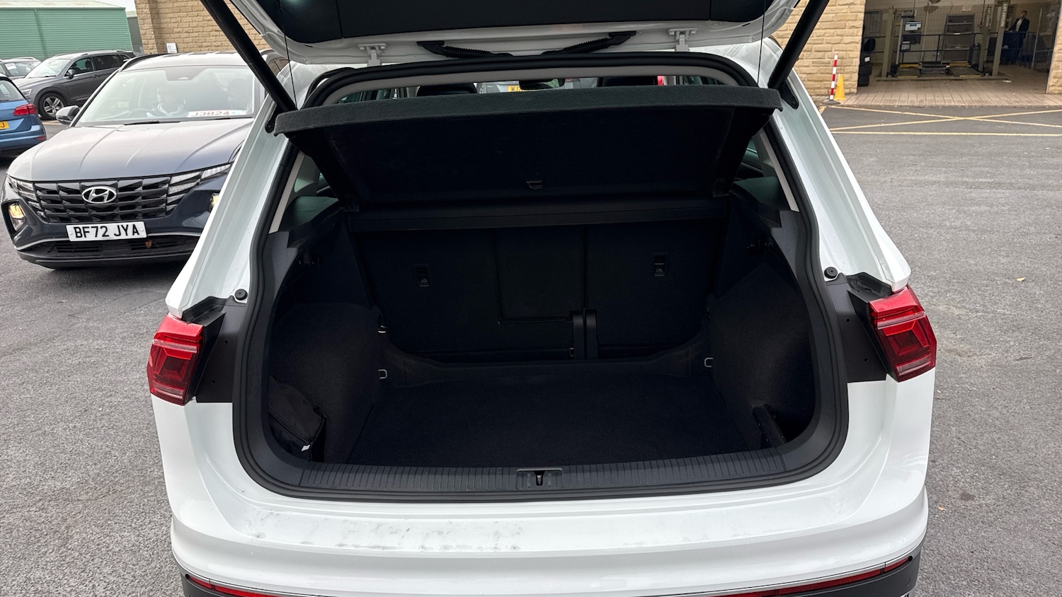 Used Volkswagen Tiguan 2021 for sale - 76343876: Photo 20