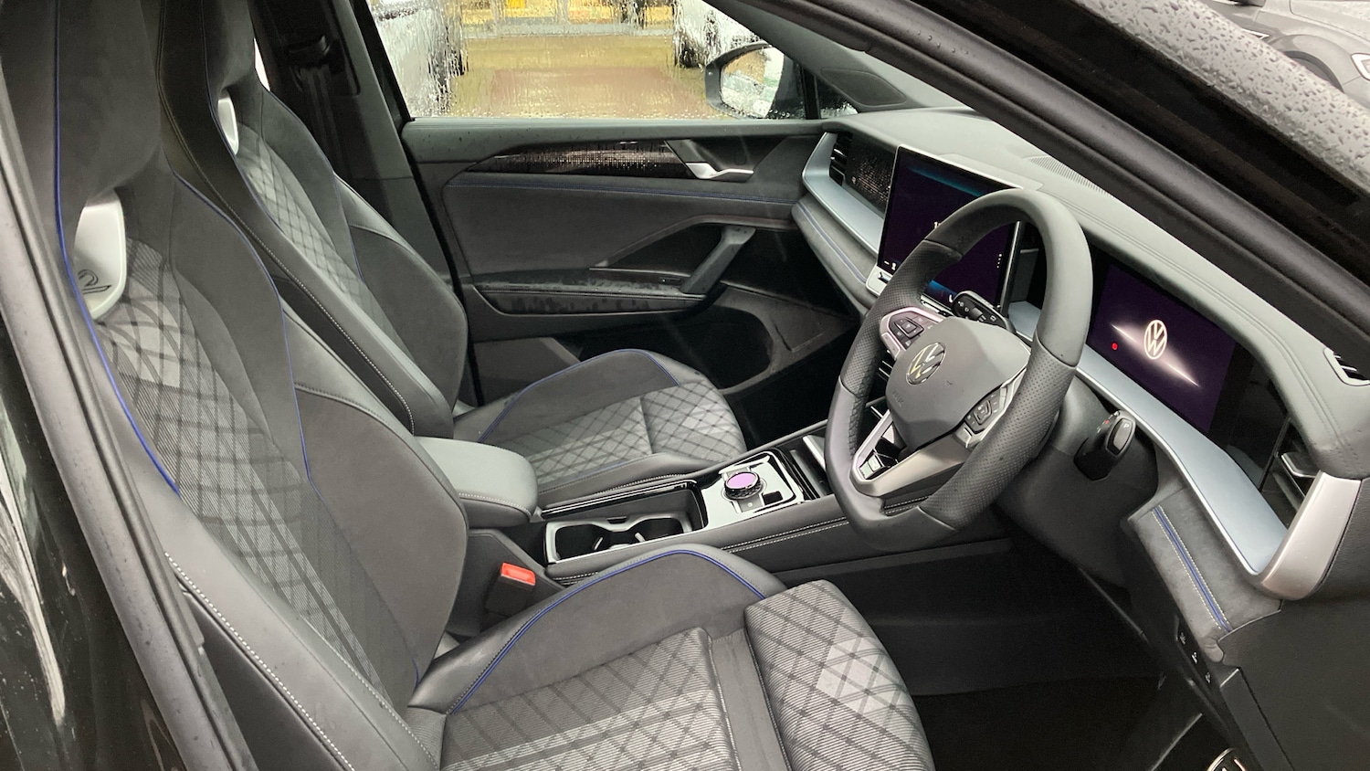 Used Volkswagen Touran 2025 for sale - 77022737: Photo 15