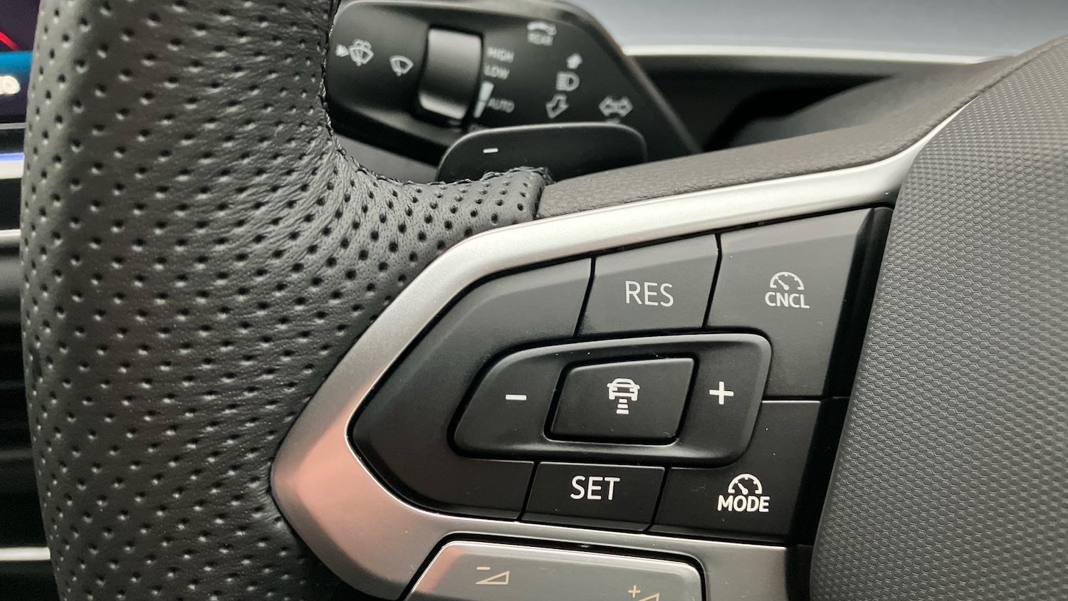 Used Volkswagen Touran 2025 for sale - 77022737: Photo 22