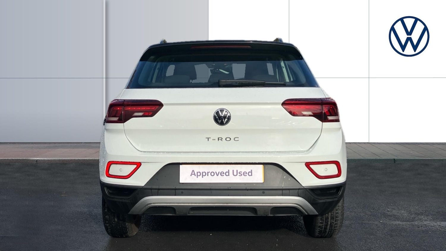 Used Volkswagen T-Roc 2023 for sale - 76451793: Photo 8