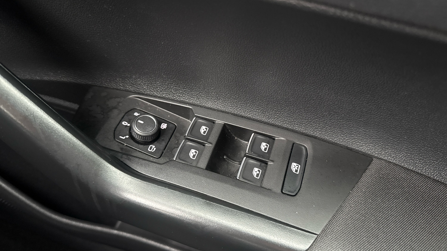 Used Volkswagen Polo 2024 for sale - 77367492: Photo 25