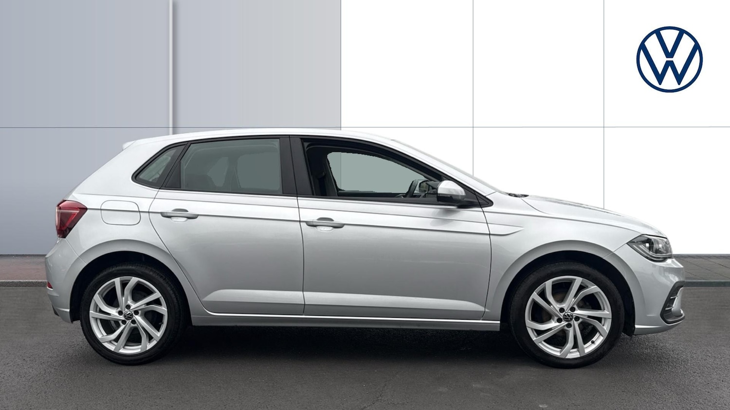 Used Volkswagen Polo 2024 for sale - 77367492: Photo 4