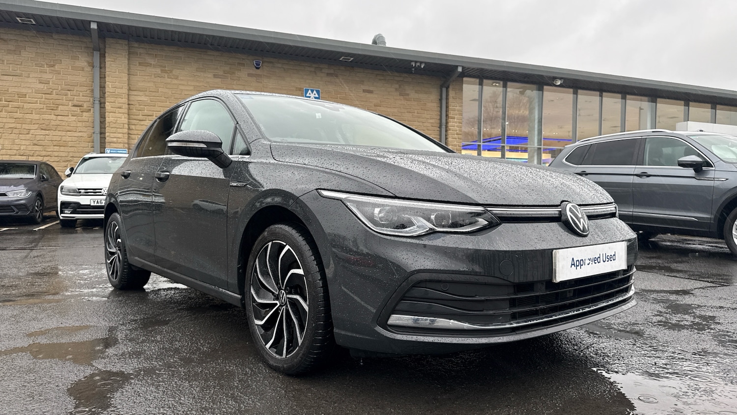 Used Volkswagen Golf 2023 for sale - 77363919: Photo 42