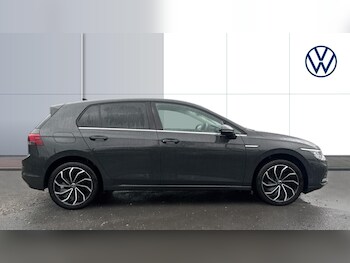 Used Volkswagen Golf 2023 for sale - 77363919: Photo