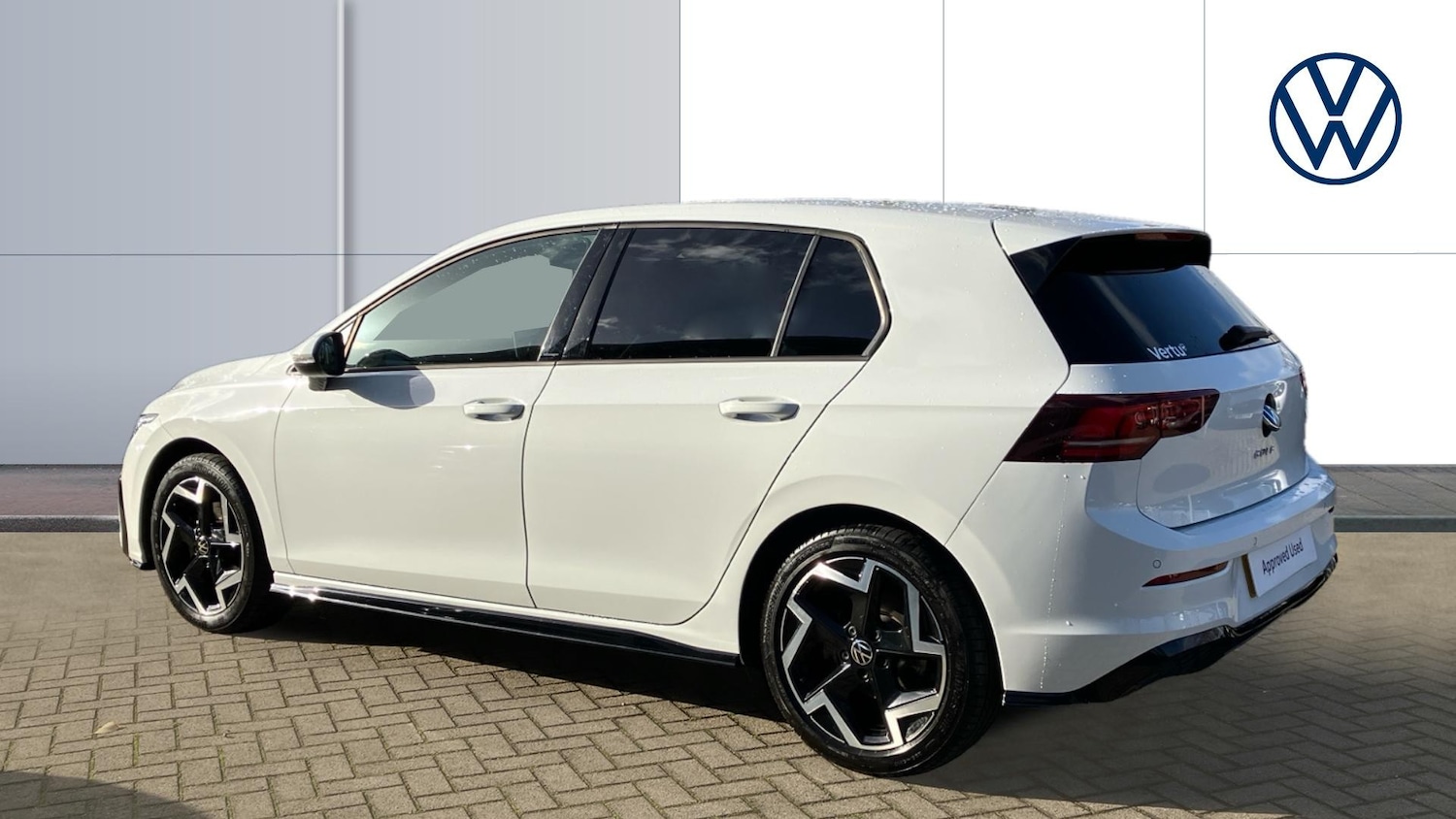 Used Volkswagen Golf 2024 for sale - 76384881: Photo 3